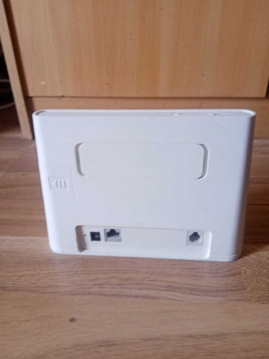 Router Huawei B311-221