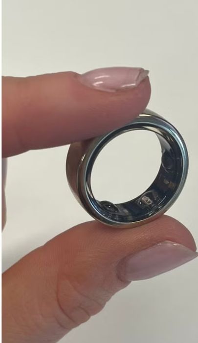 Oura Ring Gen 3 11 Silver (Bom estado / com carregador)