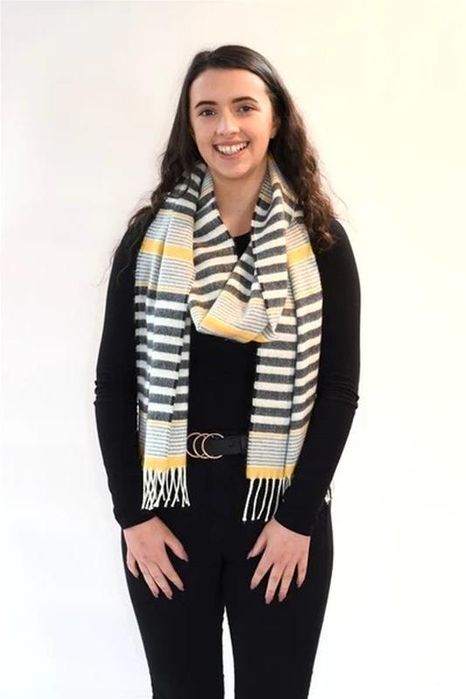 Шарф із ягнячої вовни в смужку від mcnutt of donegal