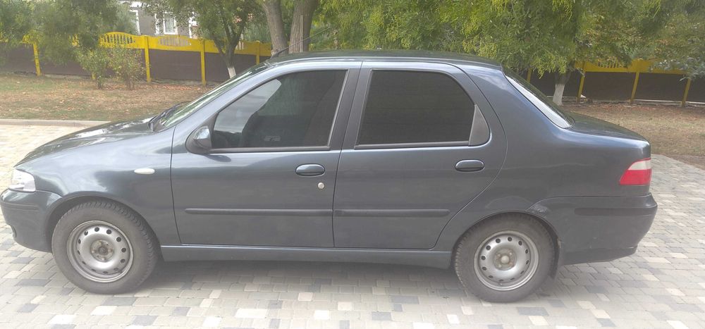 Автомобіль Fiat Albea 2003 р.
