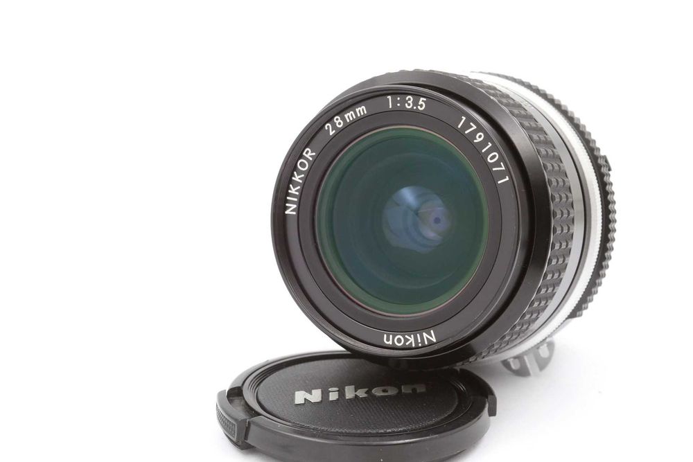 Nikkor 28mm f3.5 Ai
