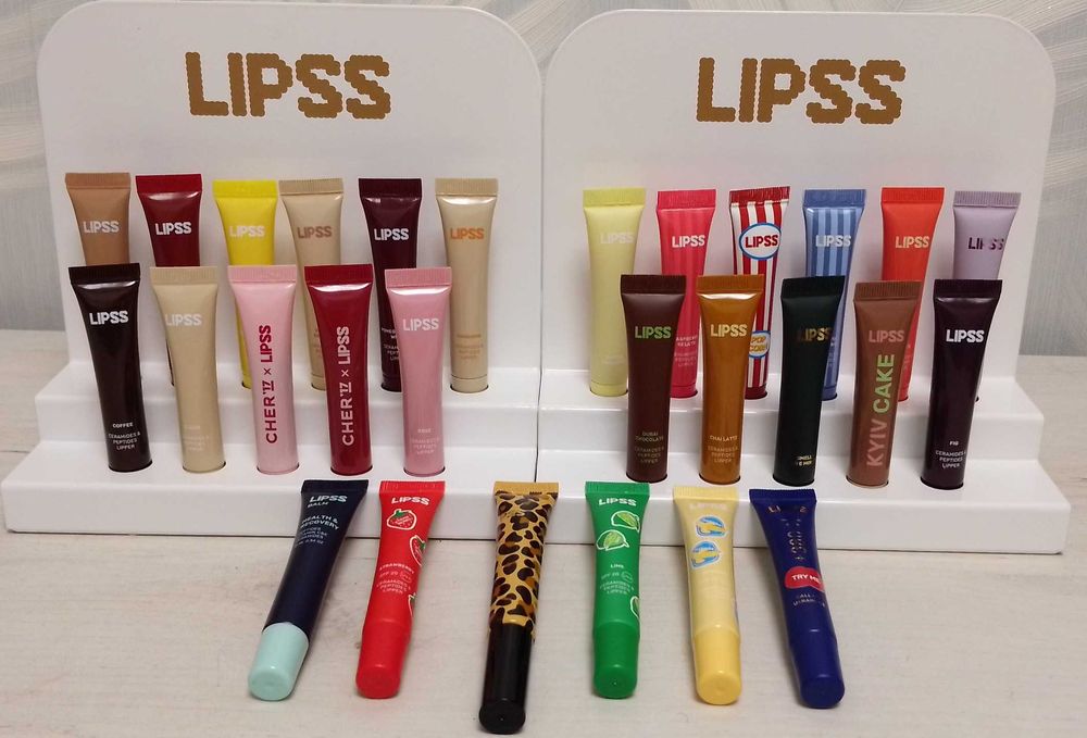 Акція! 1+1=3.Блиски для губ Lipss нові.