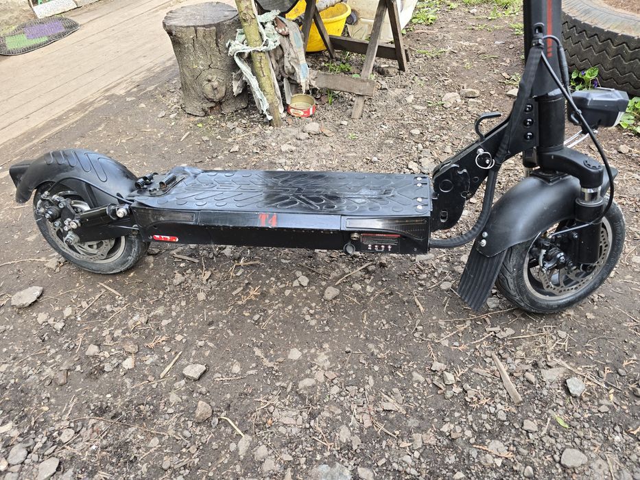 Crosser t4 електросамокат 1квт.