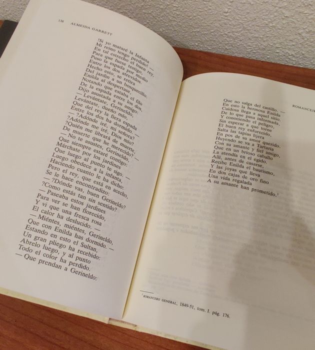 Livro "Romanceiro" - Almeida Garret