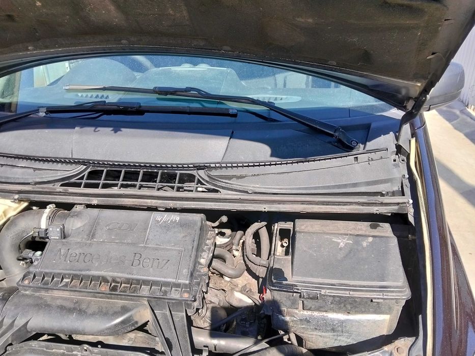 Розборка Mercedes Vito W639 авторазборка шрот Мерседес Віто 639 авто на запчастини б у