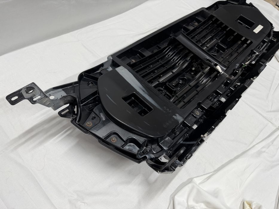 Atrapa Grill DODGE RAM V 1500 BLACK Kamerka KOMPLET 19r.-