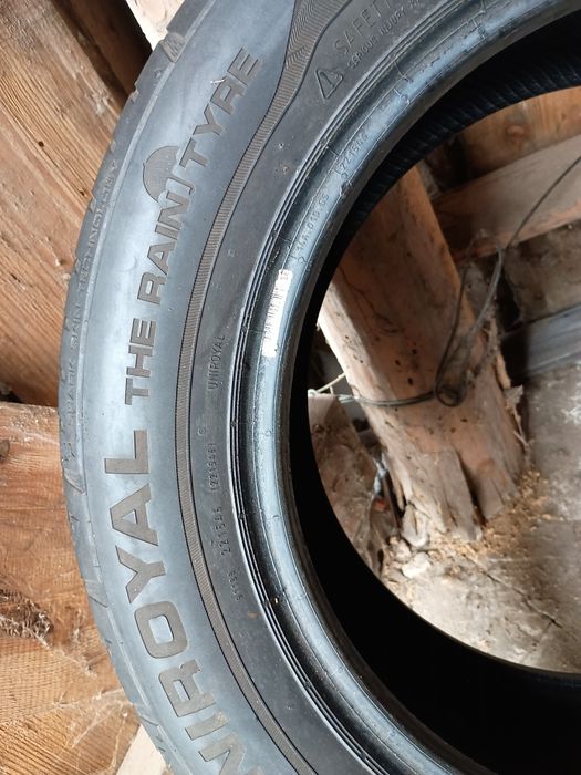 Продам шини 4 шт