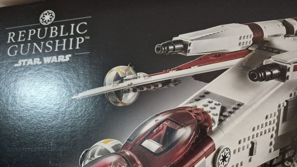 Lego Star Wars UCS Republic Gunship 75309 NOVO SELADO