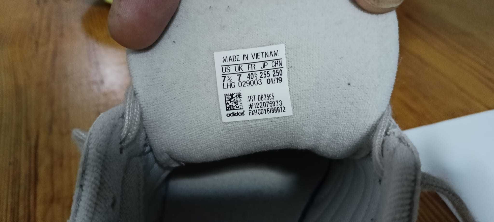 Adidas yeezy 250 usada cheap