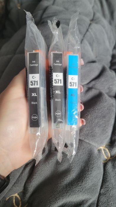 Картриджі Canon.