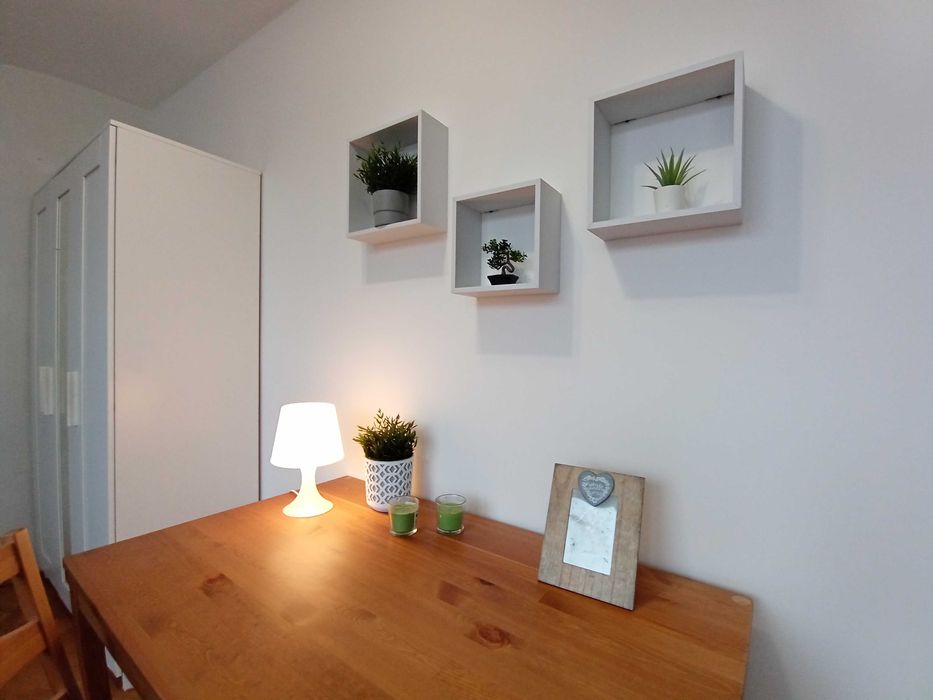 Centrum – Powiśle. Duży pokój 16 m² z balkonem/ Душевой участок 16м2 / Large room with balcony - Widok 5