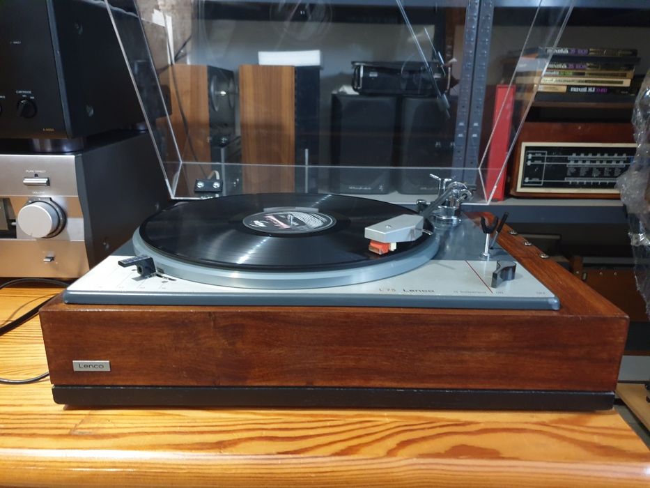 Gramofon Lenco L-75