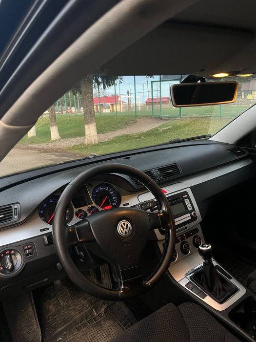 Volkswagen Passat B6