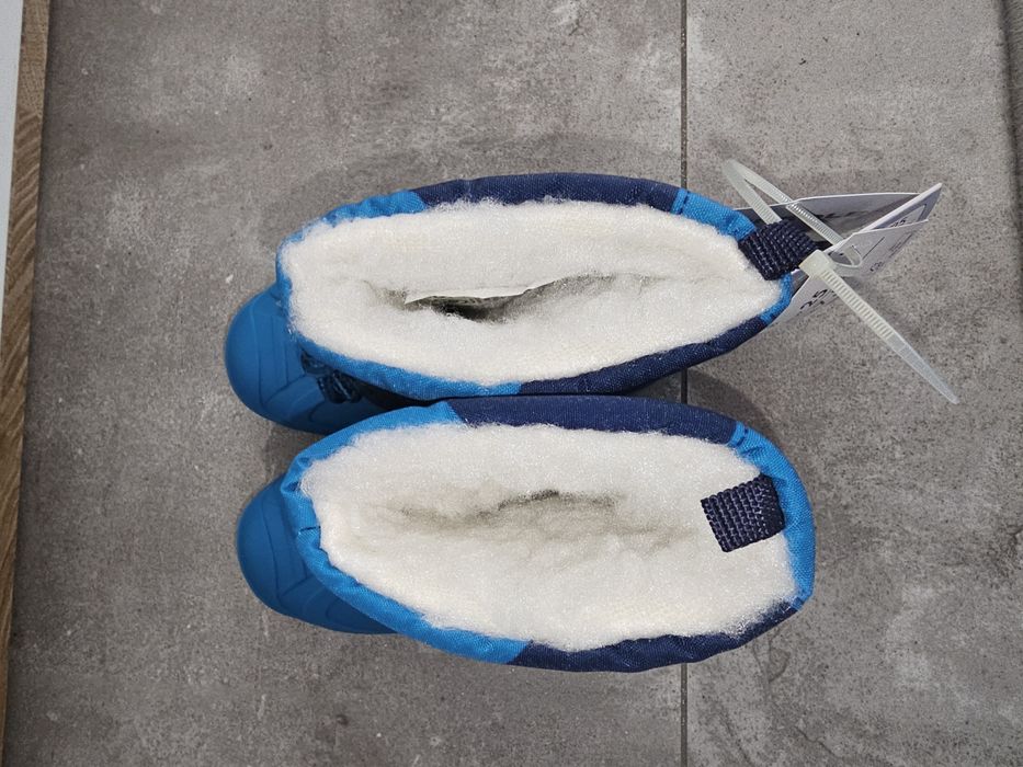 Buty nowe zimowe  świecące Lupilu 25