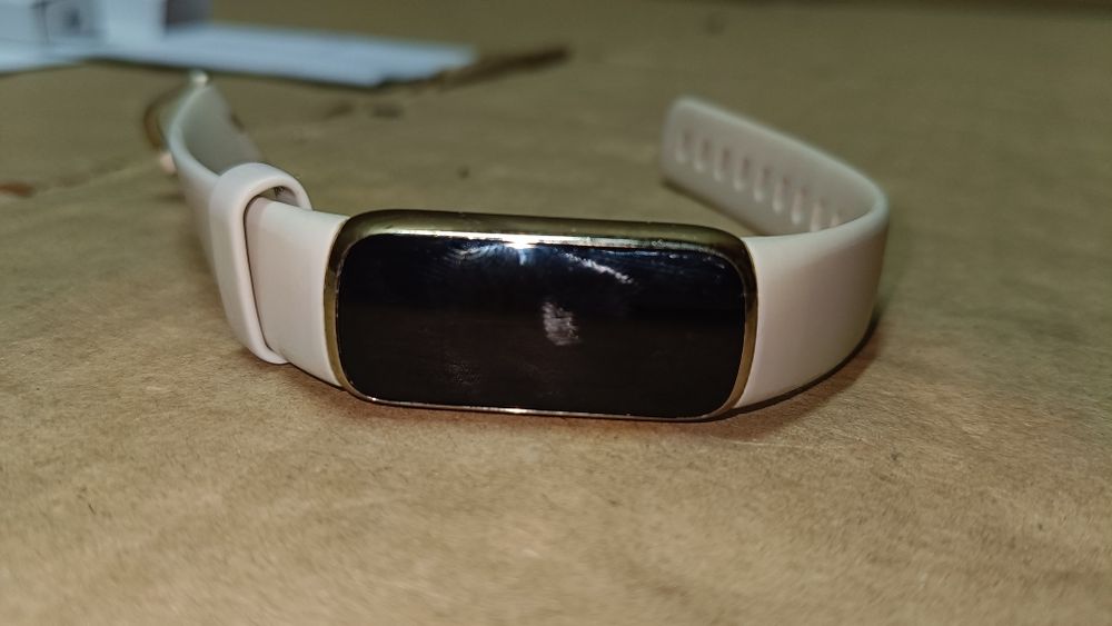 Fitbit luxe smartbanda fitness