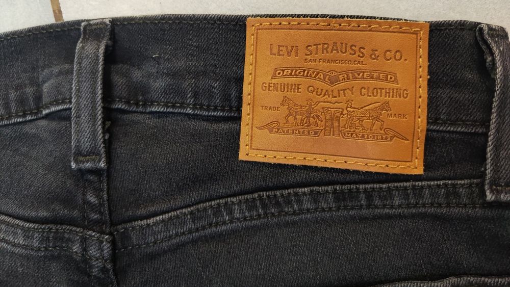 Jeansy LEVI'S 724 high rise straight dżinsy rurki