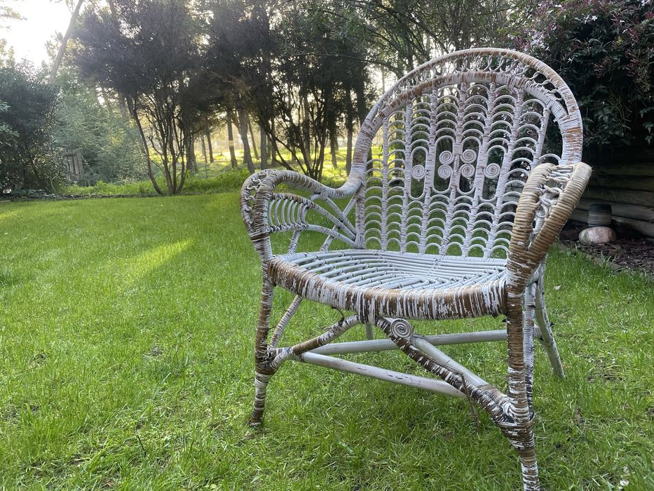 Cadeirão bambu (?) e verga  ou rattan (?)