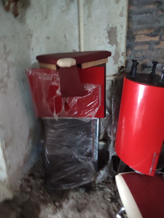 Продам кухню б/у но в очень хорошем состоянии