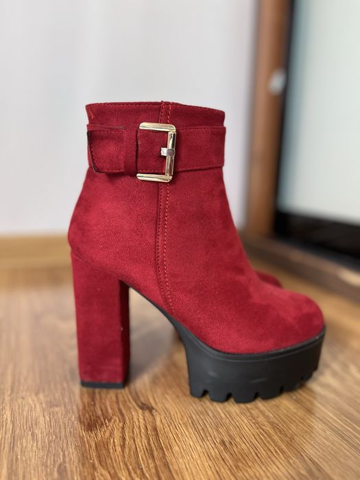 ботильйони бордові (червоні)