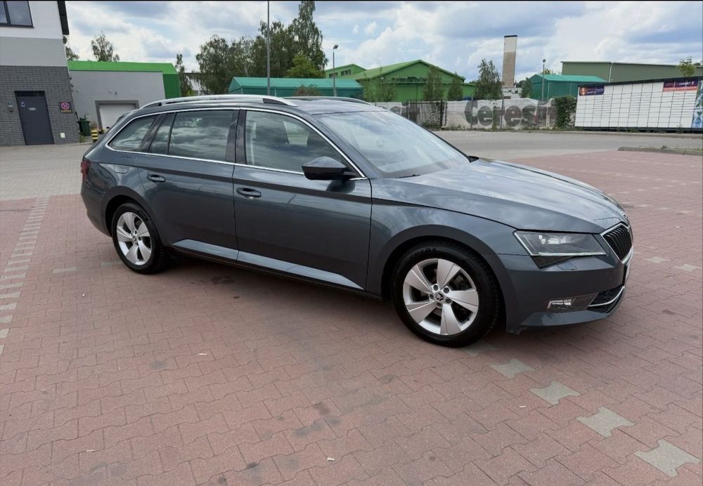 Škoda Superb