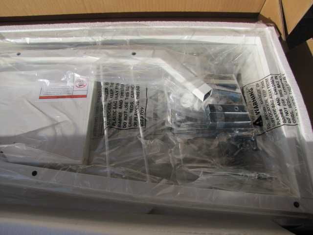 Regał narożny na książki biały 5 poziomów z metalową ramą podłogowy