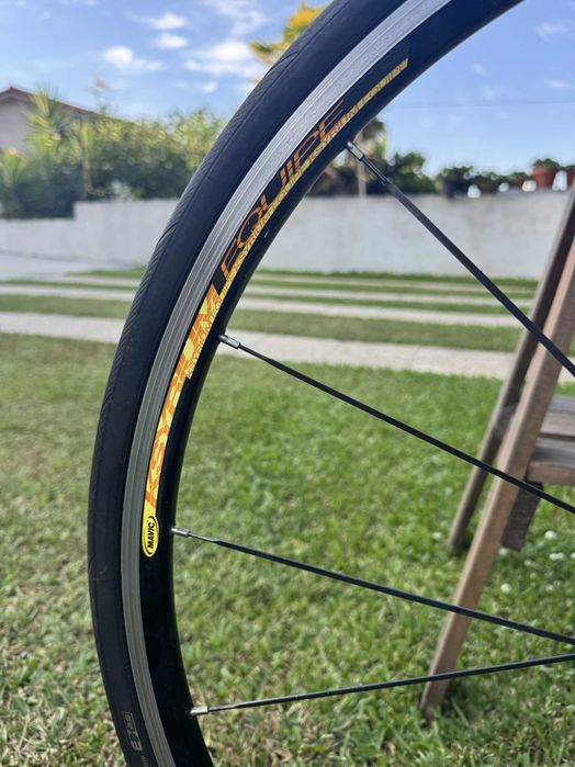 Bicicleta de estrada Scott CR1 Comp (carbono)