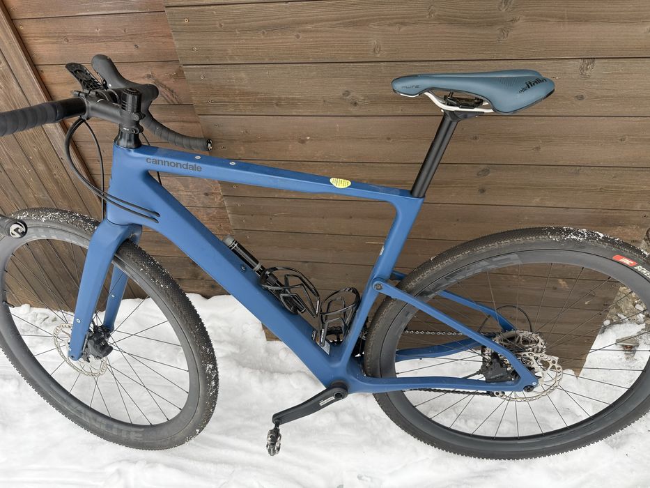 Cannondale Topstone Carbon  Rozmiar M 5/ koła Evanlite carbon/ opony IRC Boken 700x40C