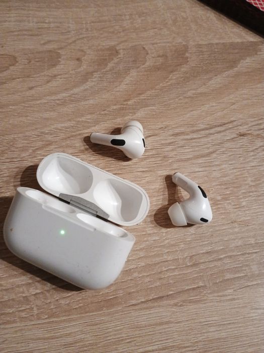 Słuchawki Airpods pro