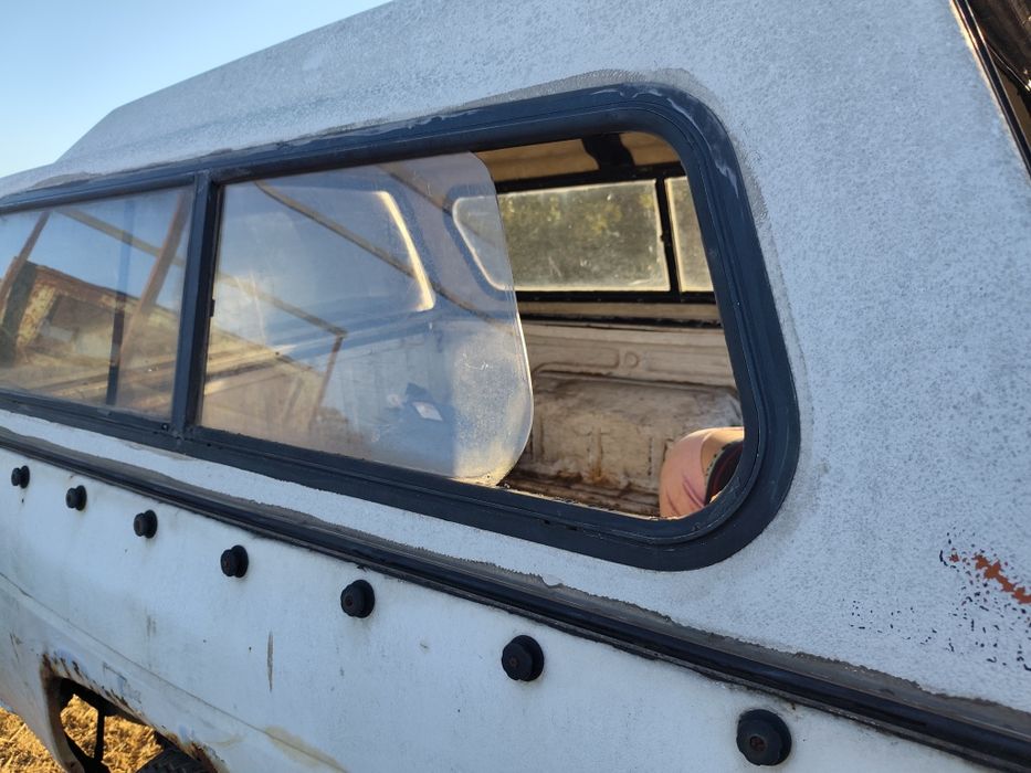 Hardtopcobertura Hardtop Nissan d21 d22 d23 king cab fibra de vidro com janelas