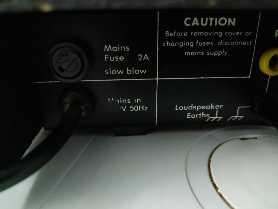 Amplificador Inglês CREEK AUDIO