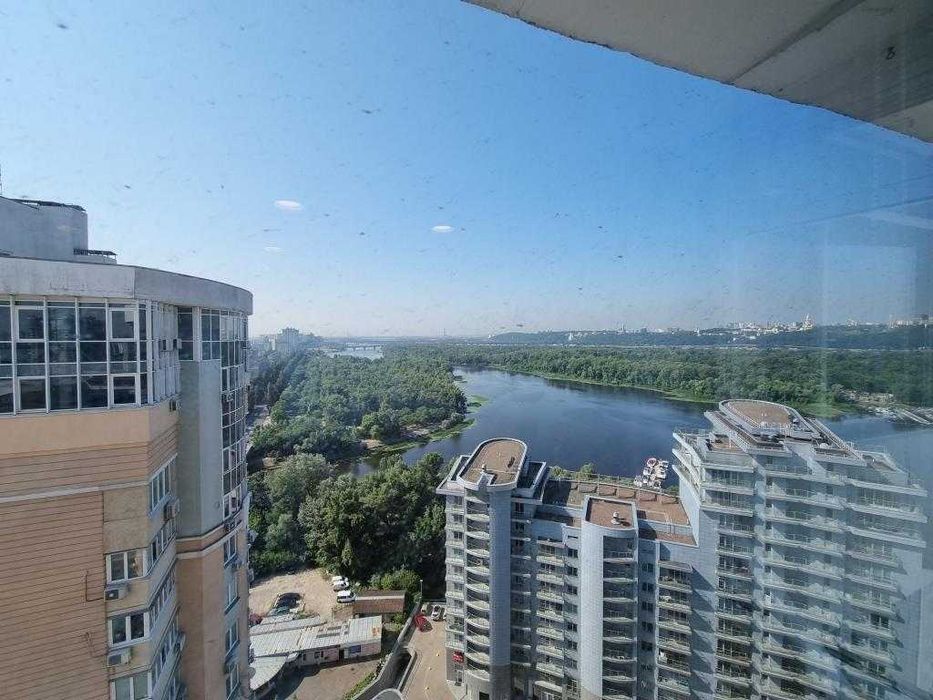 Оренда унікальної видової квартири 260 кв.м. Раїси Окіпної 10а