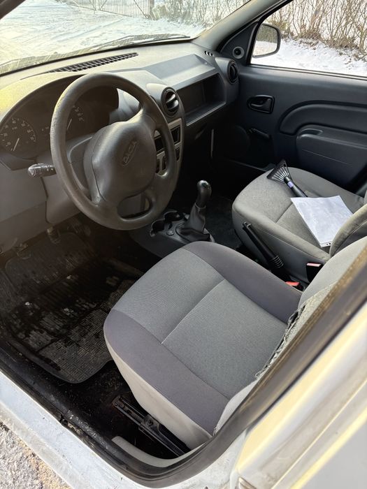 Dacia Logan 1.6 ben gaz. 2011r gotowa do jazdy