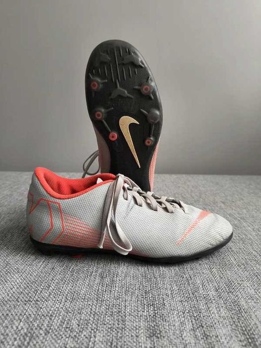 Korki piłkarskie Nike Mercurial