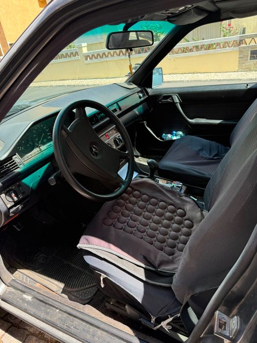 Mercedes com inspeção
