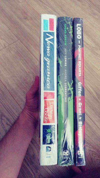 Zestaw komiksów: Green Arrow+ Lobo+  Granica. Nowe- folia.