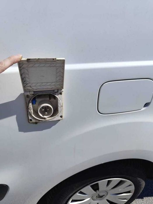 Autocaravana Citroën Berlingo 130mil Kilómetros