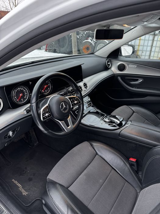 Mercedes Benz E220d W213