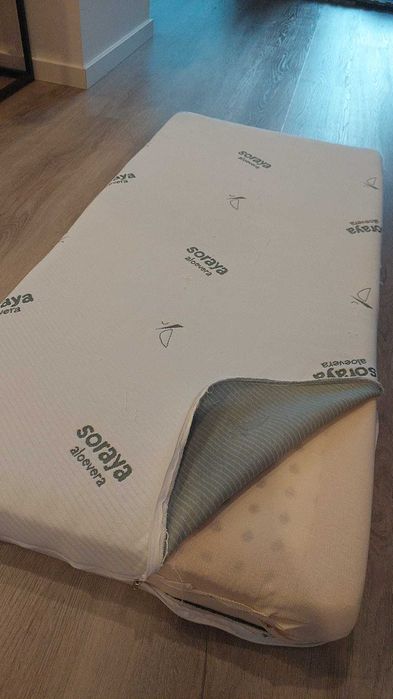 Cama convertível TRAMA (Grupo Bebecar), em bom estado