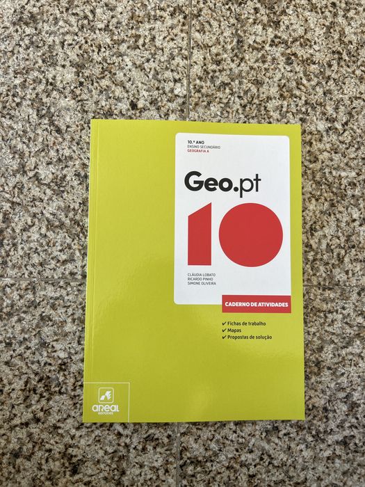Caderno de atividades geografia 10ano