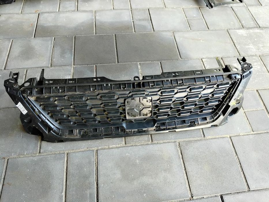 grill,atrapa seat ibiza v