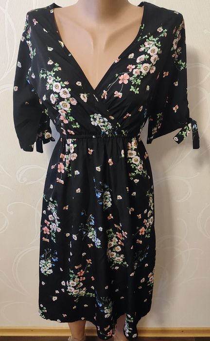 Лот речей для дівчини