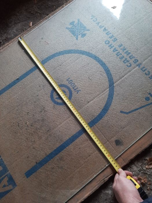 Продам стёкла, и дугу до душевой кабинки