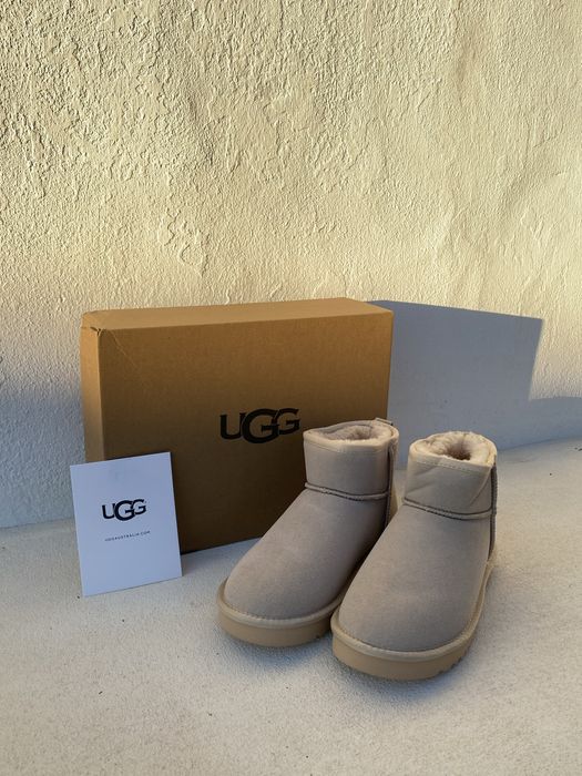 Botas UGG novas c/caixa 38