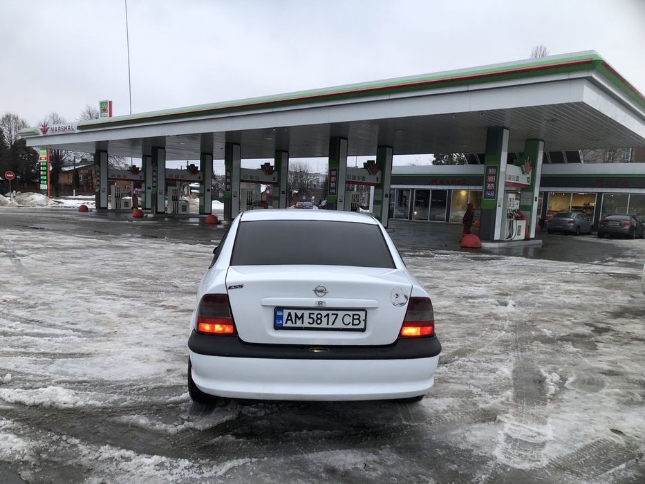 Опель вектра б 1.7 диз