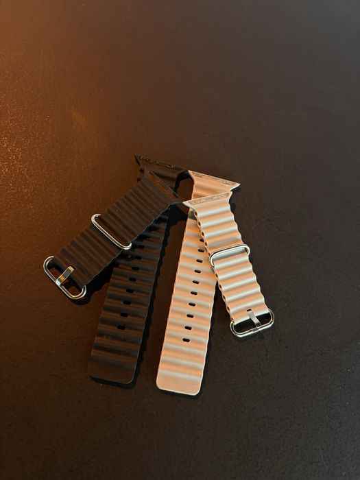 Air pods , smart watch e magsafe !!