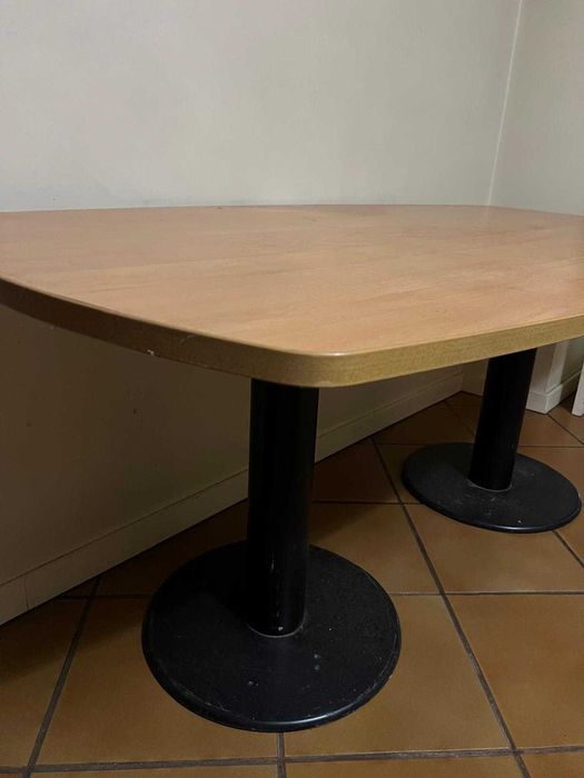 Mesa de Reuniões