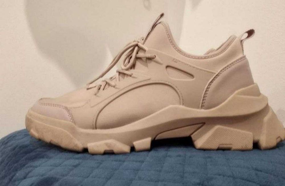 Кросівки 40р., 26,5 см