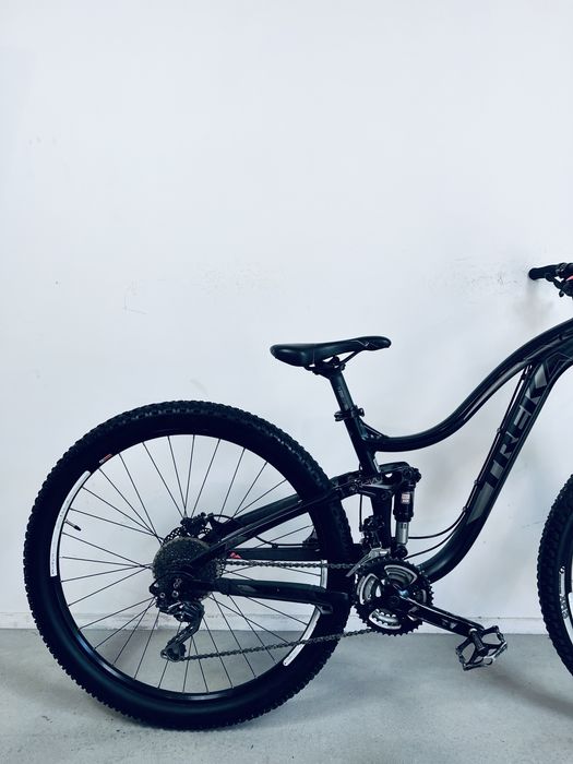 Rower Trek Rush 29 / FULL / RockShox / MTB / Rozmiar S / Koła 29”