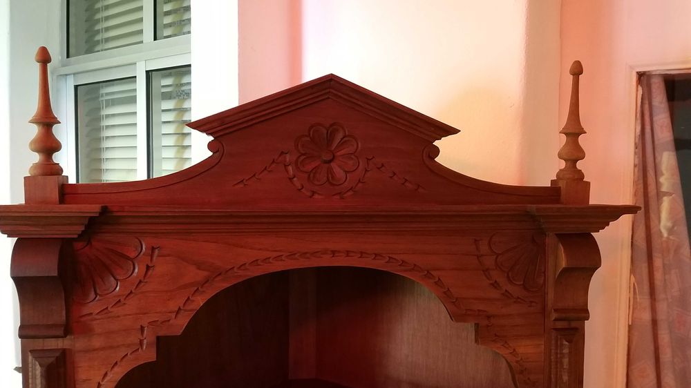 Móvel Cantoneira de Canto Apoio Madeira Maciça Trabalhada Vintage