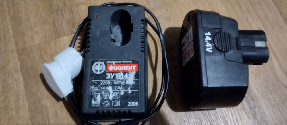 Зарядное устройство Фиолент